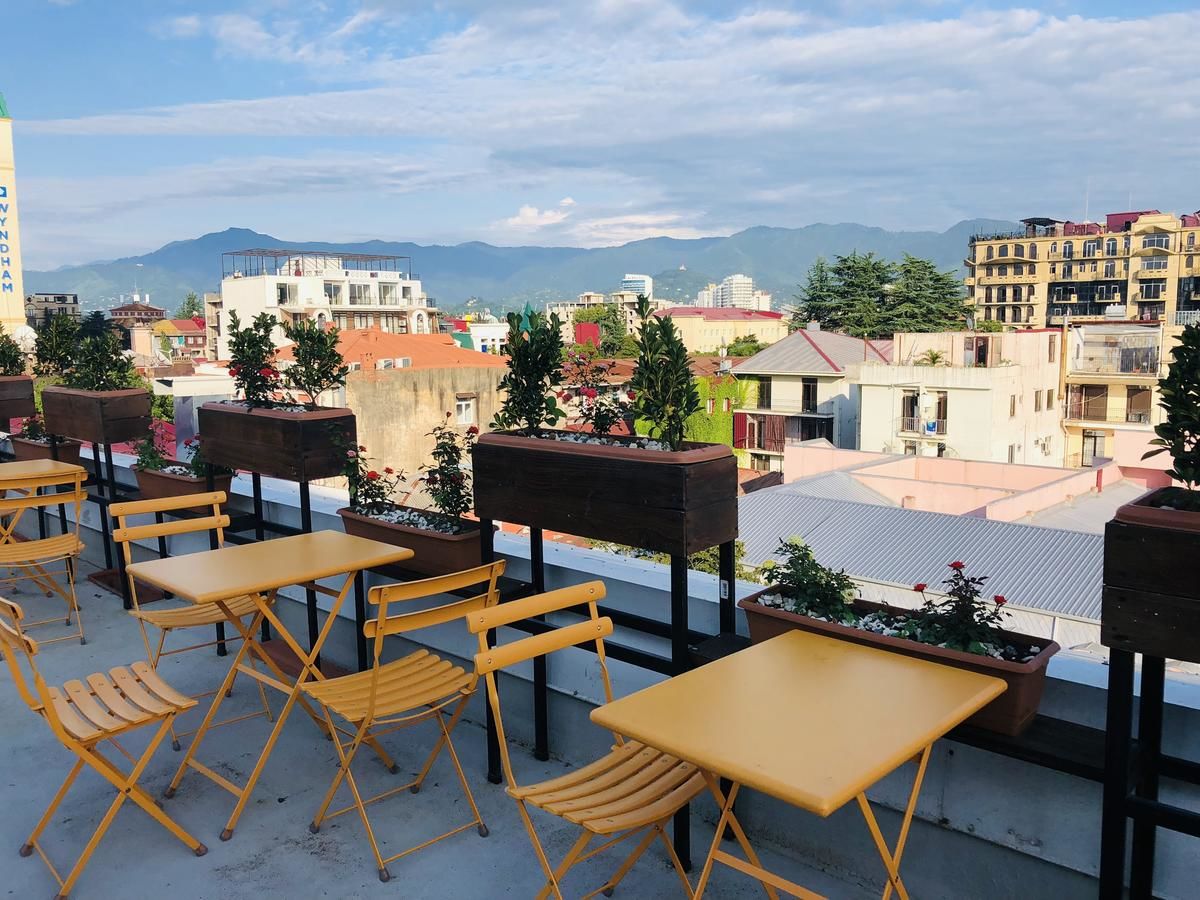 Отель Mariinsky ApartHotel Батуми-19