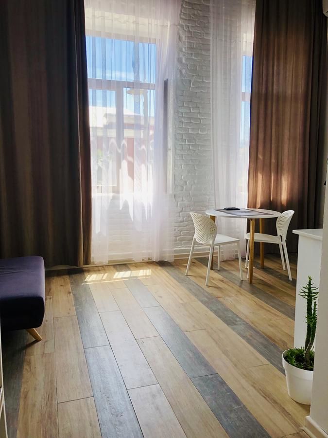 Отель Mariinsky ApartHotel Батуми