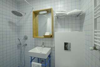 Отель Mariinsky ApartHotel Батуми Стандартные апартаменты-1