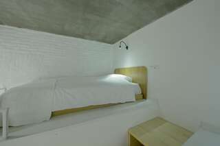 Отель Mariinsky ApartHotel Батуми Апартаменты с балконом-4
