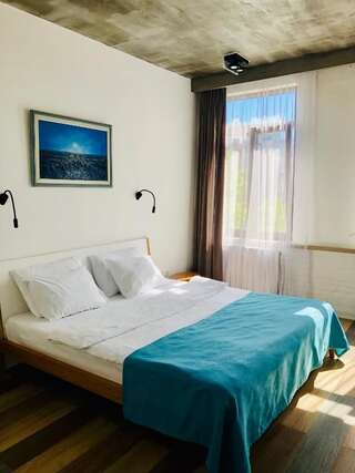 Отель Mariinsky ApartHotel Батуми Стандартные апартаменты-6
